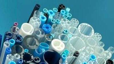 PE vs PEEK Medical Multi-Lumen Tubing: Material Performance, Applications, and Customization Guide